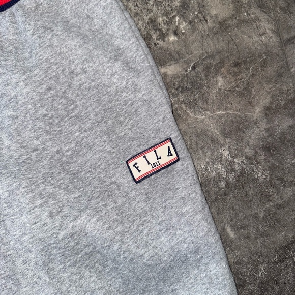 Fila Gray And Blue Sweatpants Size Medium - Picture 3 of 6